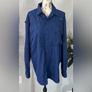 🎣 Reel Legends Performance Outfitters Fishing Shirt – Size M🌊